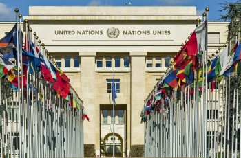 2,4 milliards de dollars d'arriérés parce que Trump ne paie plus: asphyxiée financièrement, l'ONU supprime 20% de ses effectifs et tranche dans l'aide humanitaire