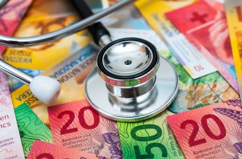 Assurance maladie: grosse colère contre Baume-Schneider