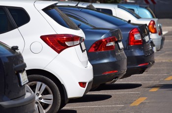 Parkings relais: dépasser le traumatisme pour le bien-être de Genève