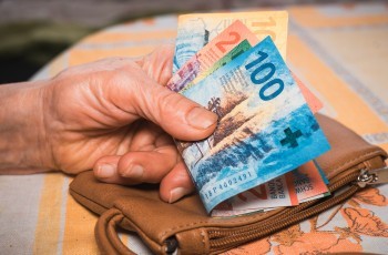Travail en Suisse : le revers de la médaille des rémunérations prodigieuses – Un constat inquiétant